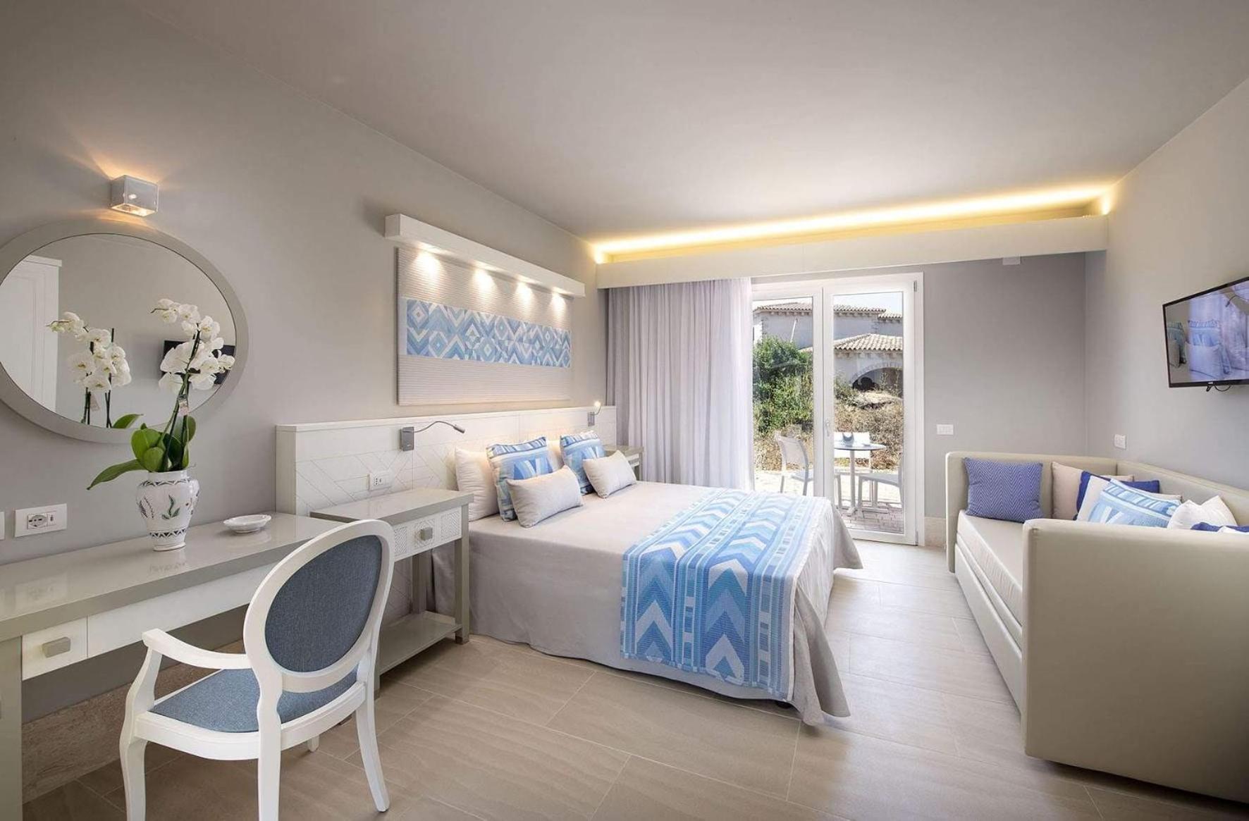 Is Serenas Badesi Resort Rom bilde