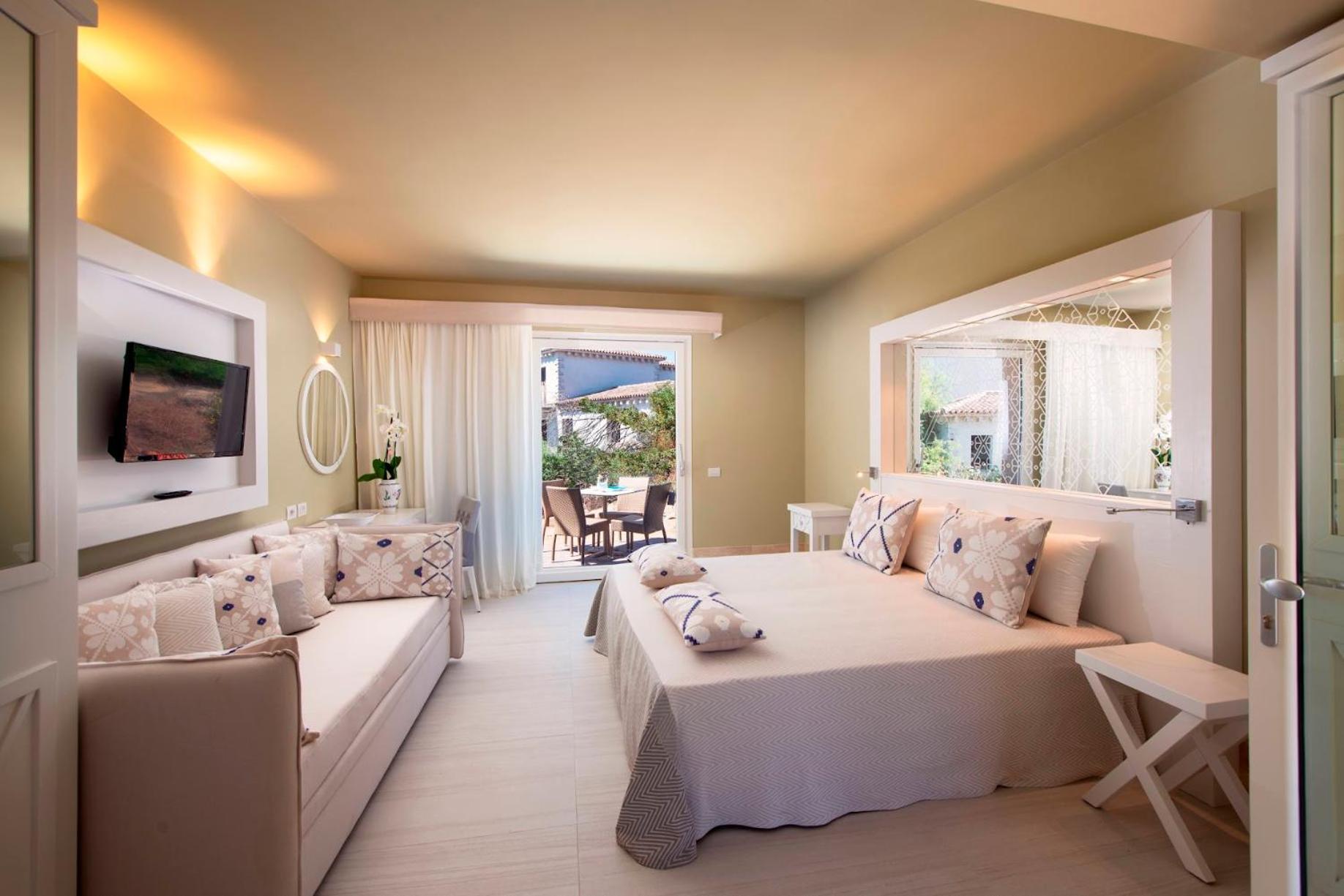 Is Serenas Badesi Resort Rom bilde